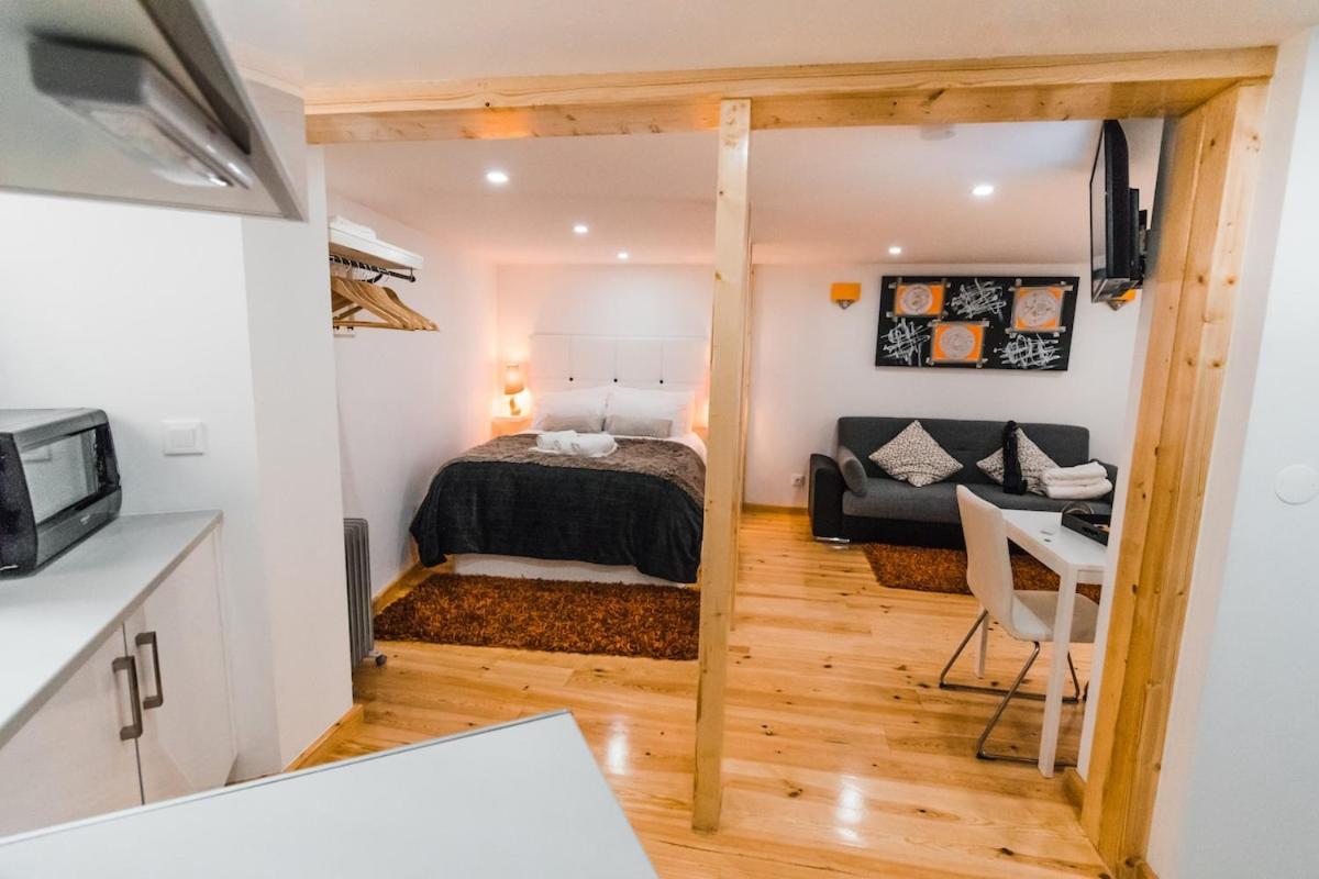 Vidinhas House, Downtown - Alfama, Historic Center Apartment